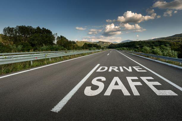 Make Driving Safer With These Tips
